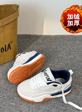 2025冬季新款加绒加厚棉鞋韩版学生保暖板鞋百搭运动休闲跑步鞋女