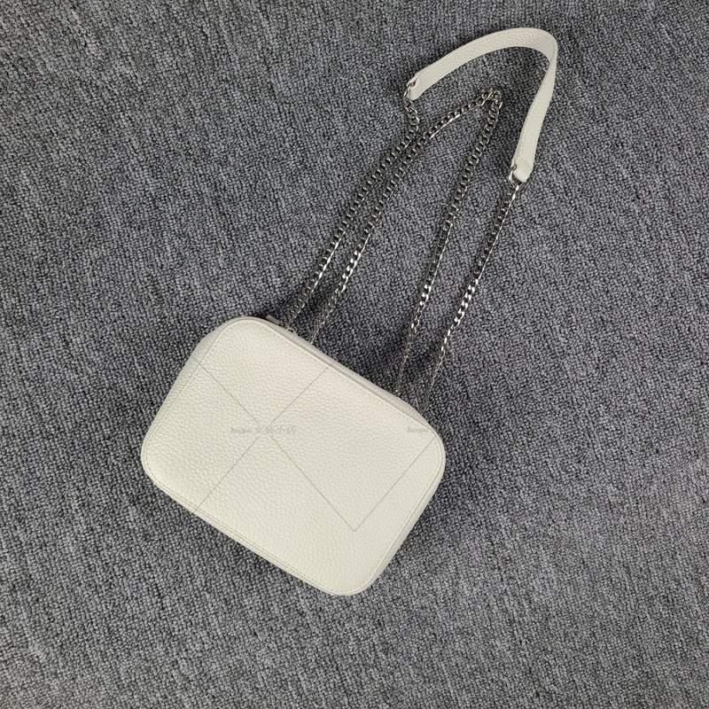 B056鱼 意大利进口牛皮小方包 单肩斜挎链条相机包 优雅机车包