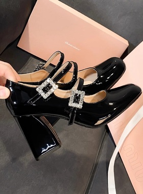 法式玛丽珍鞋女高跟鞋2025新款百搭黑色赫本风小皮鞋水钻粗跟单鞋