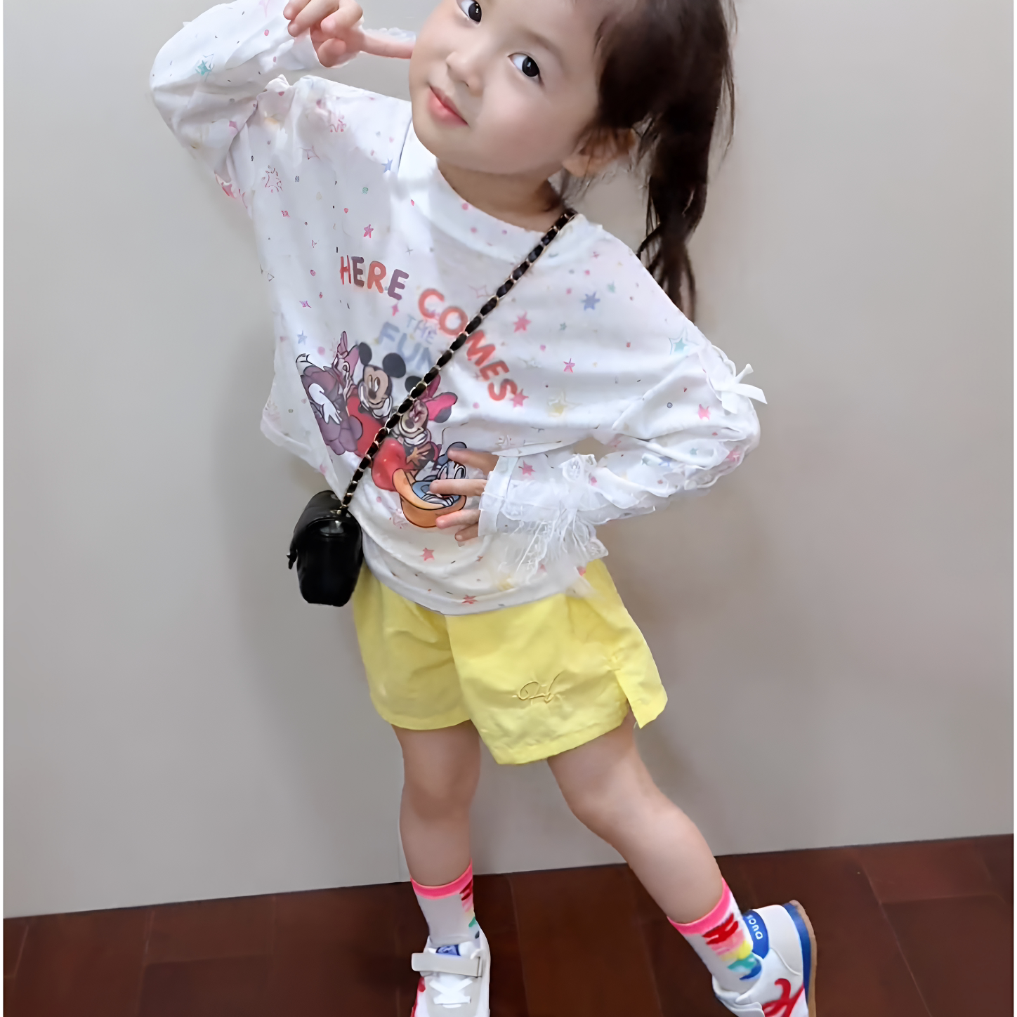 甜美女孩韩系女童多巴胺T恤夏季米奇蕾丝蝴蝶结儿童防晒罩衫上衣