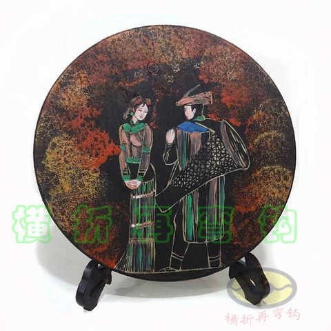 高档手绘云南艺术风情人物重彩画盘居家装饰木盘墙饰挂盘——彝族