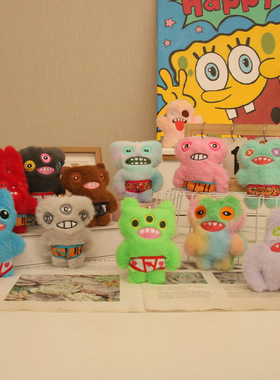 仿真牙齿萌牙怪兽大牙怪挂件放克牙宝萌丑公仔包包网红毛绒钥匙