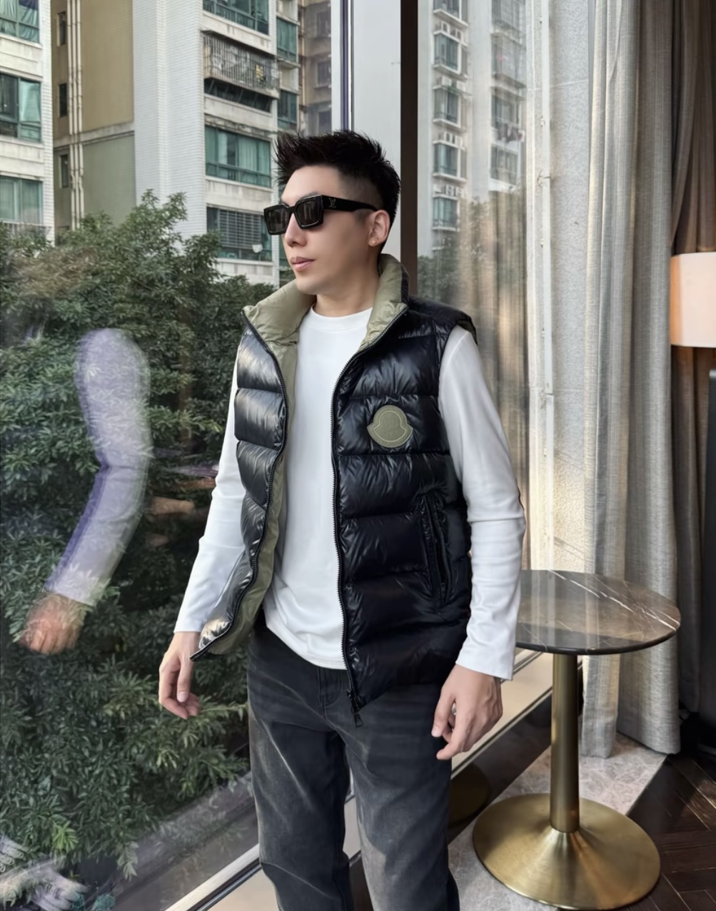 玛雅立领马甲痞帅男装90白鸭绒立领百搭保暖羽绒坎肩外套25358