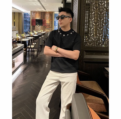 闪钻星星26春烫钻莱赛尔短袖男士内搭打底T恤高级感轻奢男装8175