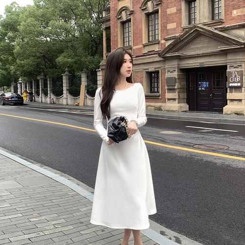 小白裙收腰A字裙白色连衣裙