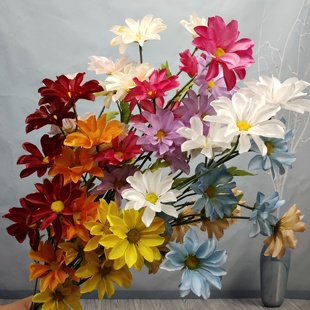 厂家批发五头大丽花婚庆仿真花新款婚礼现场美陈装饰花背景路引花