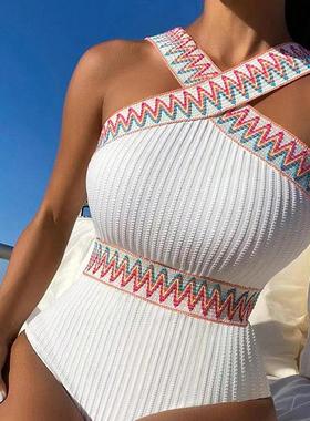 One-piece swimsuit for women Huludao hot spring cover the