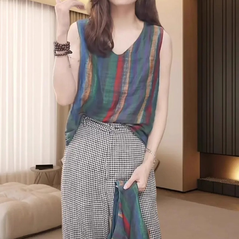 大码彩色高级感V领吊带背心女2026夏季新款胖mm宽松显瘦无袖上衣