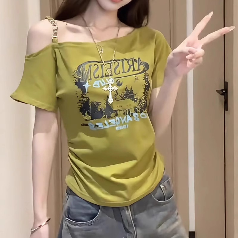 大码美式印花露肩短袖T恤女2026夏季新款胖mm显瘦设计感小众上衣