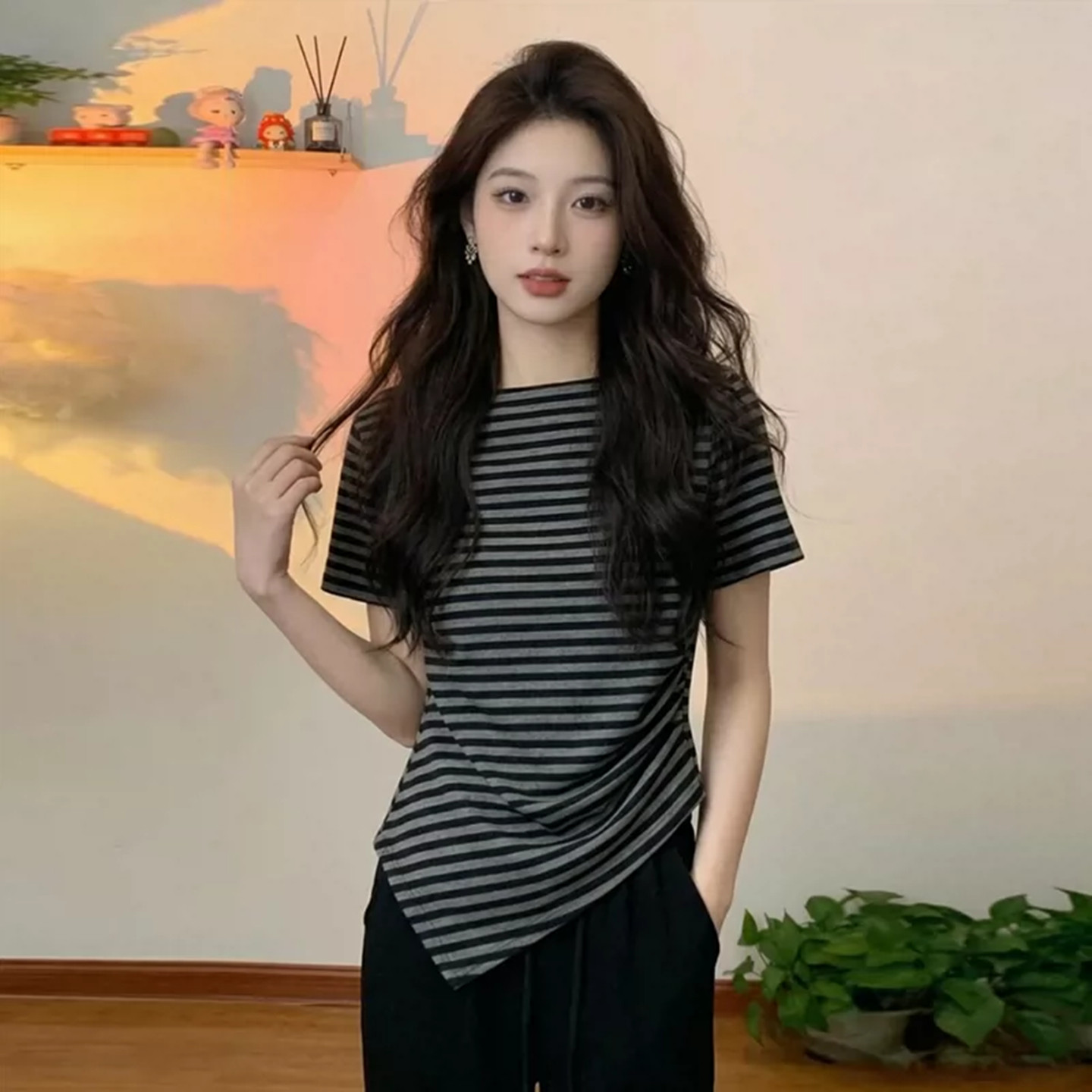 韩系条纹荡领一字肩短袖T恤女夏大码胖mm修身收腰不规则下摆上衣