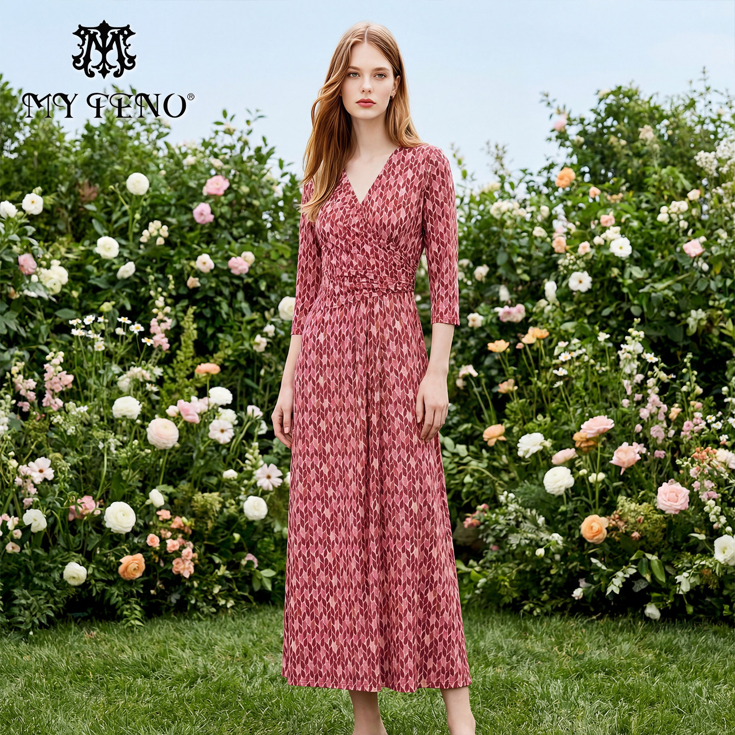 马天奴女装春秋新款红色醋纤混纺印花连衣裙V领收腰长裙好看裙子