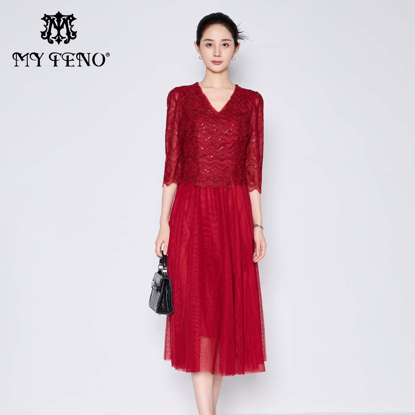 马天奴红色绣花网布连衣裙