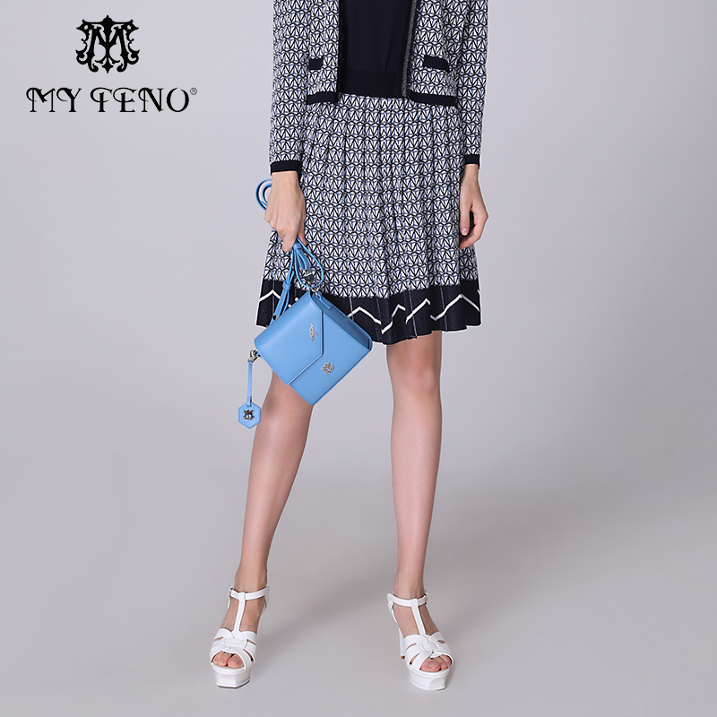 马天奴撞色针织短款半身裙