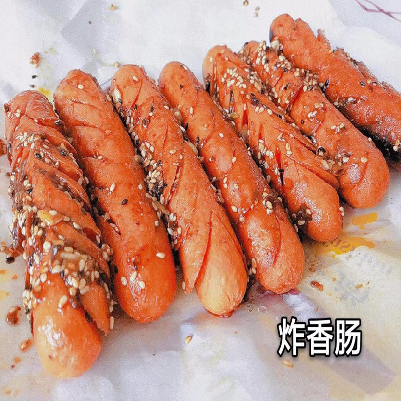 正宗街头铁板煎肠油炸火腿淀粉肠烧烤肠煎肠面肠香肠