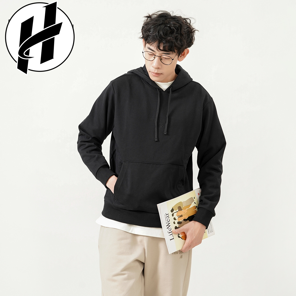 NewBalance卫衣LOGO刺绣