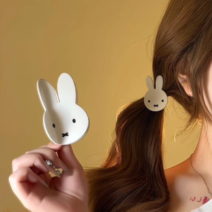可爱米菲兔少女心发夹抓夹女2025新款卡通盘发夹鲨鱼夹子发卡发饰