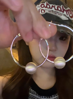 冷淡风银色珍珠圆环耳环女2024新款小众设计感耳饰气质耳圈耳钉