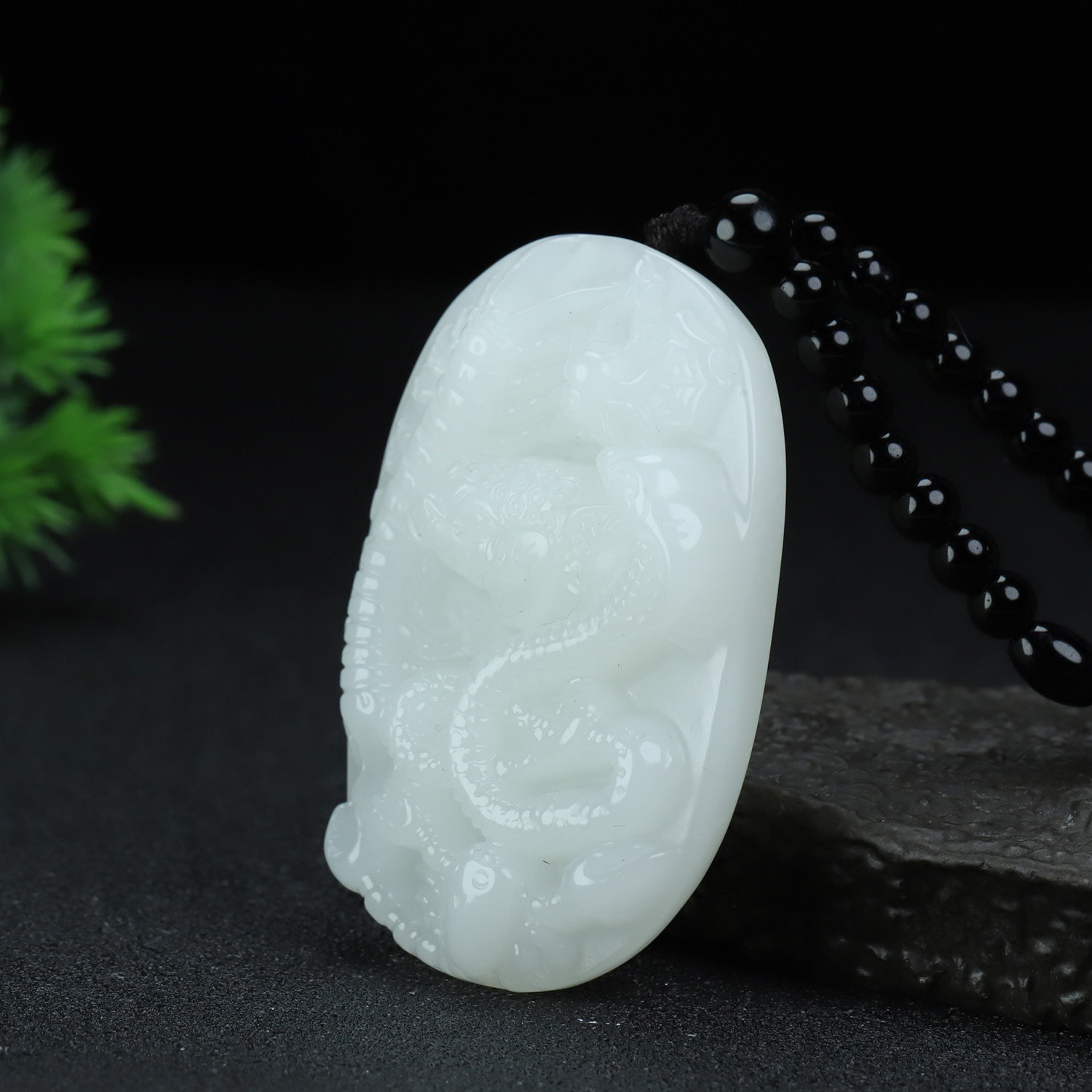 和田玉籽料五毒手把件蜈蚣蜘蛛蟾蜍蝎子蛇百毒不侵玉石挂件玉器