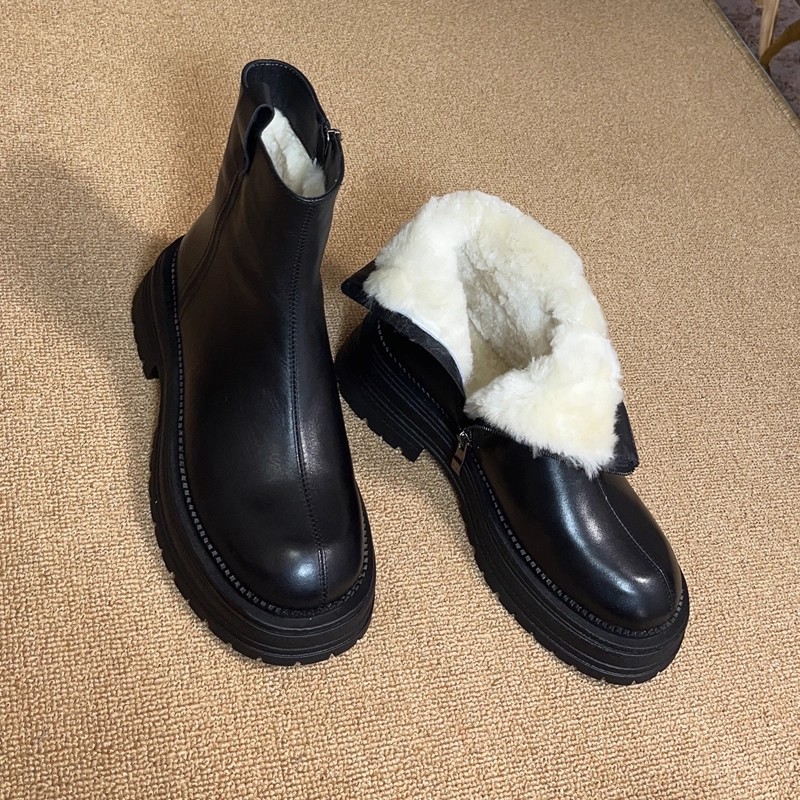好穿雪地靴女软皮毛一体冬靴东北保暖大棉鞋厚底马丁靴加绒短靴女