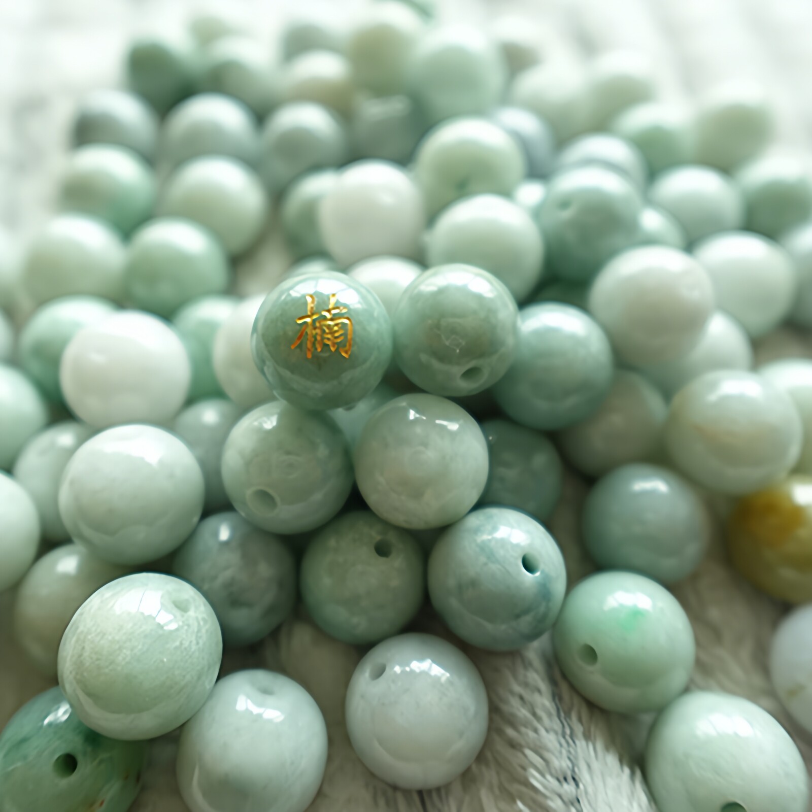 卡13天然翡翠圆珠单颗冰润饱满散珠文玩手串顶珠吊坠配珠DIY配件