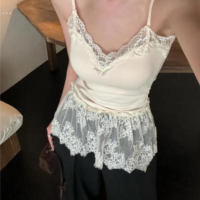 纯欲风V领蕾丝氛围感吊带背心女带胸垫内搭屁帘拼接网纱无袖上衣
