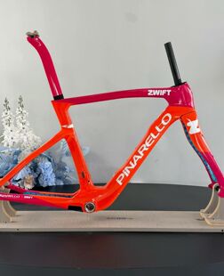 PINARELLO DOGMA F × Zwift联名公路联名自行车破风气动车架