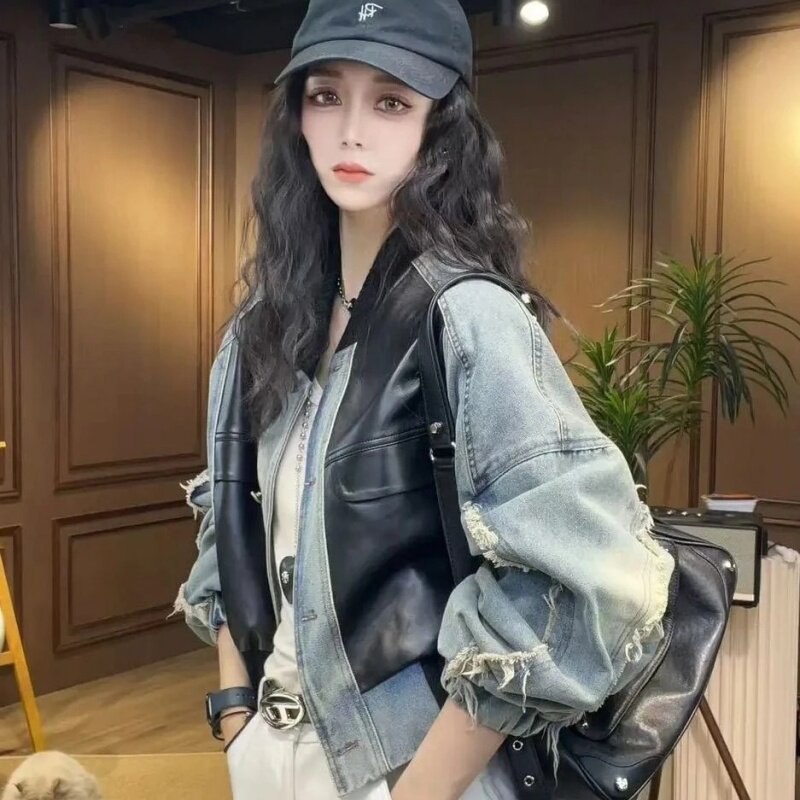 2025秋季上新新款洋气牛仔拼接PU皮爆款皮衣外套女高级感年轻爆款,女装/女士精品,短外套,淘宝优惠券,粉丝福利购,淘宝优惠卷