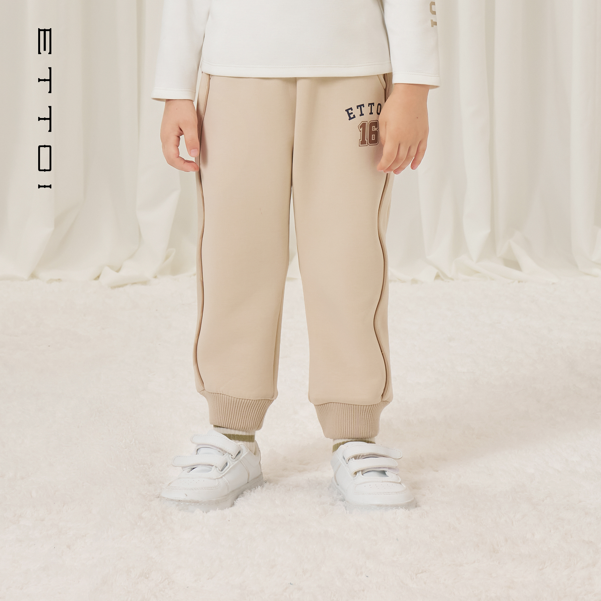 朗姿童装/ETTOI爱多娃男童运动休闲风束脚儿童裤子2025年秋冬新款