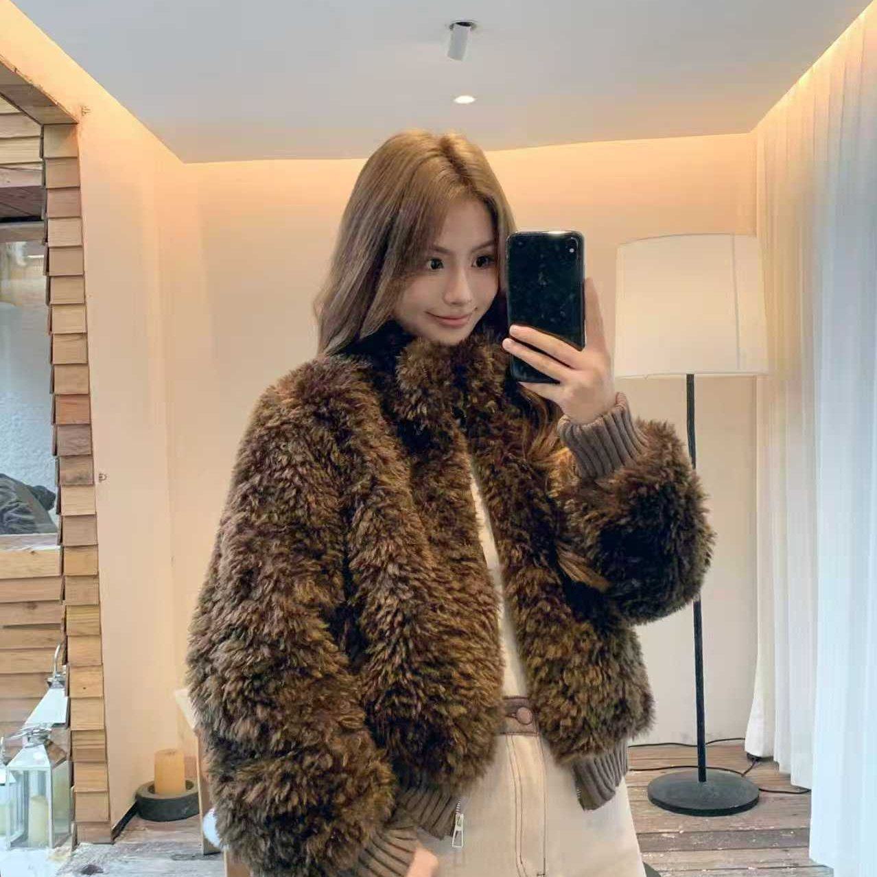 HYF2025法式复古气质秋冬毛茸茸短外套翻领保暖百搭通勤宽松上衣