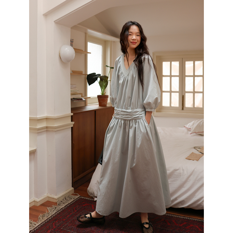 SUPERSCAPE素舶  中袖v领低腰长款A摆连衣裙