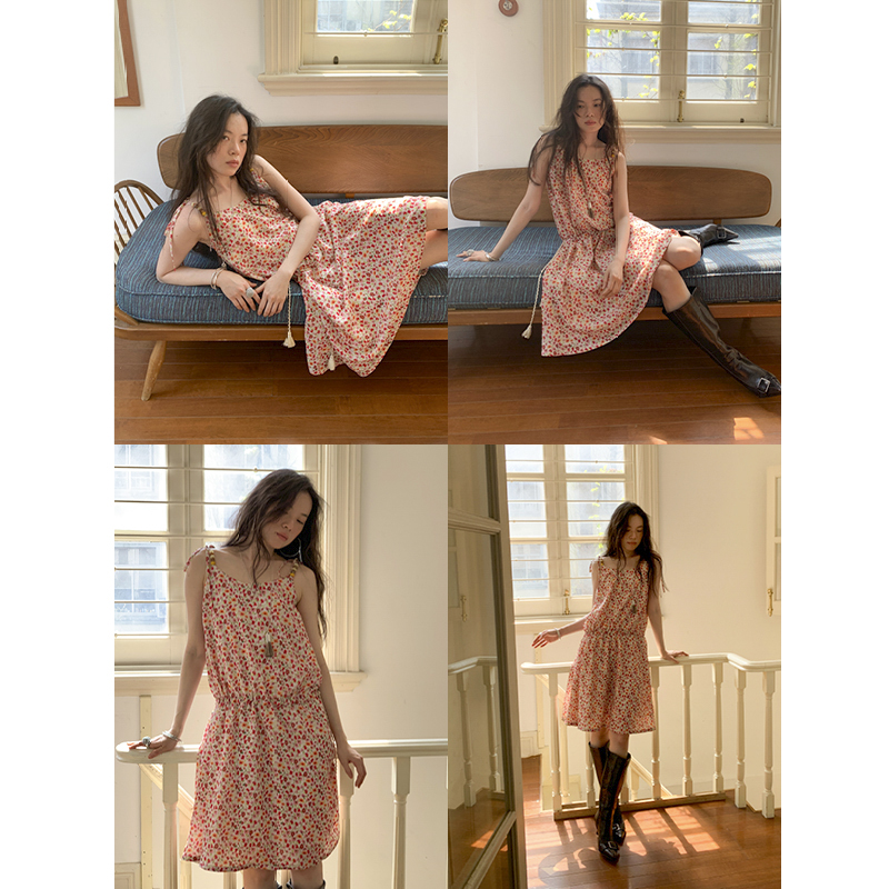 SUPERSCAPE素舶 25SS春夏串珠碎花抽绳A摆吊带连衣裙