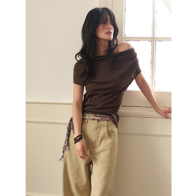 素舶 superscape 轻薄竹节棉混纺轻盈透气一字领修身褶皱短T恤