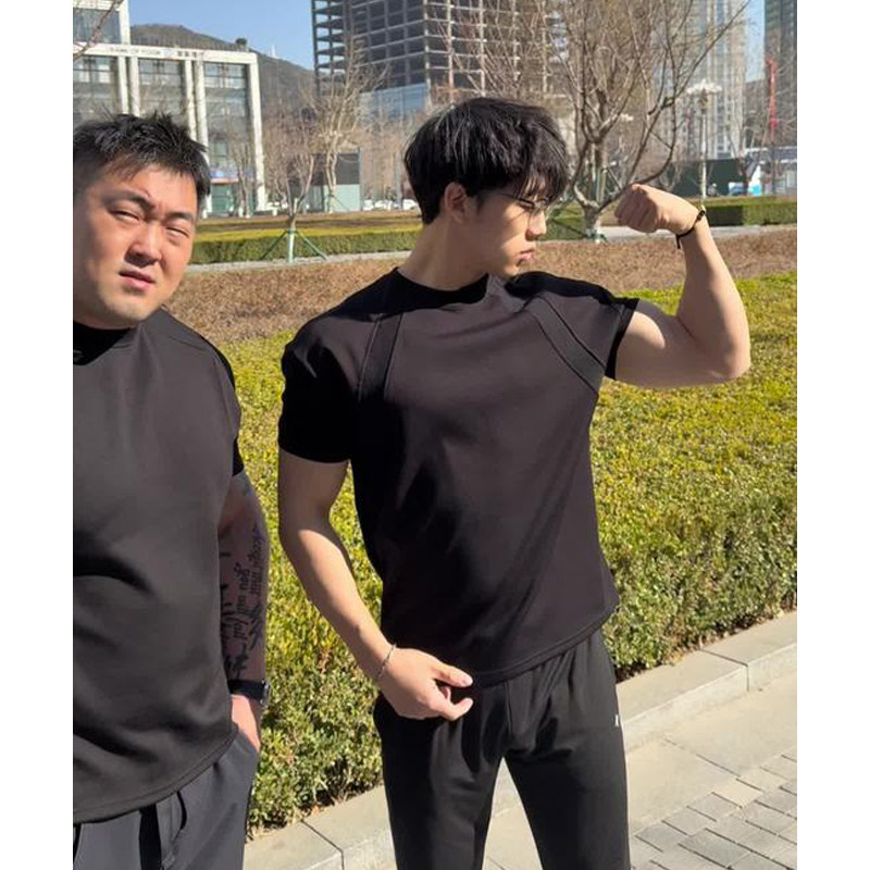 大码健身t恤男款夏季加肥加大短款正肩短袖胖子显肌肉显壮宽松T