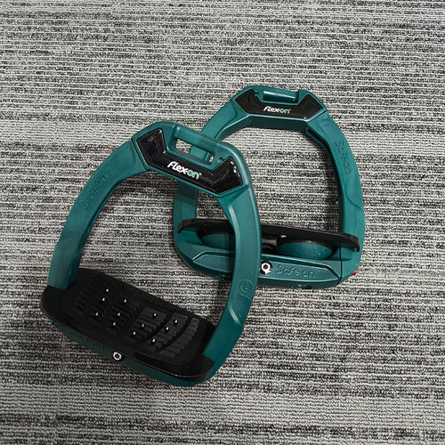玛尚马具法国进口FLEX-ON安全脚蹬障碍马蹬防滑马蹬防套脚成人款