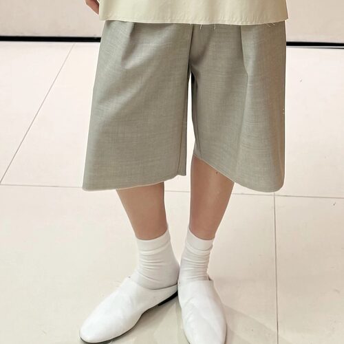 SONIA CARRASCO 26SS 修身压褶百慕大短裤 老虎上上山 买手店