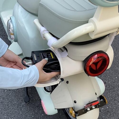 分体式电动车后座收纳袋ins简约