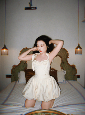 87 Parkview原创法式复古夏季新款雕塑鱼骨吊带云朵半裙套装