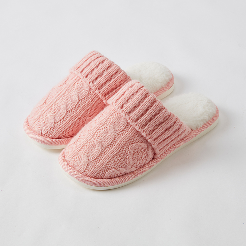 NITORI冬季编织毛线拖鞋