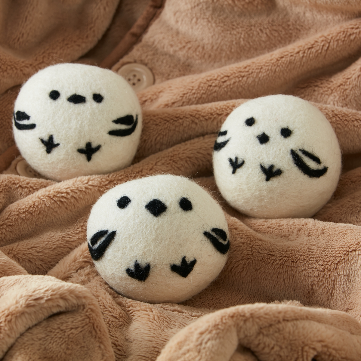 NITORI宜得利家居 烘干机用吸毛球羊毛球防缠绕防皱球 3个装