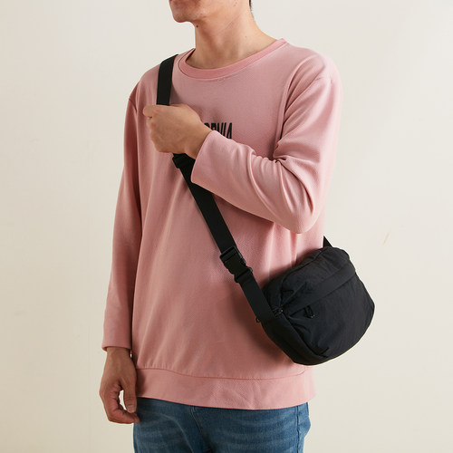 NITORI宜得利家居大容量随行包