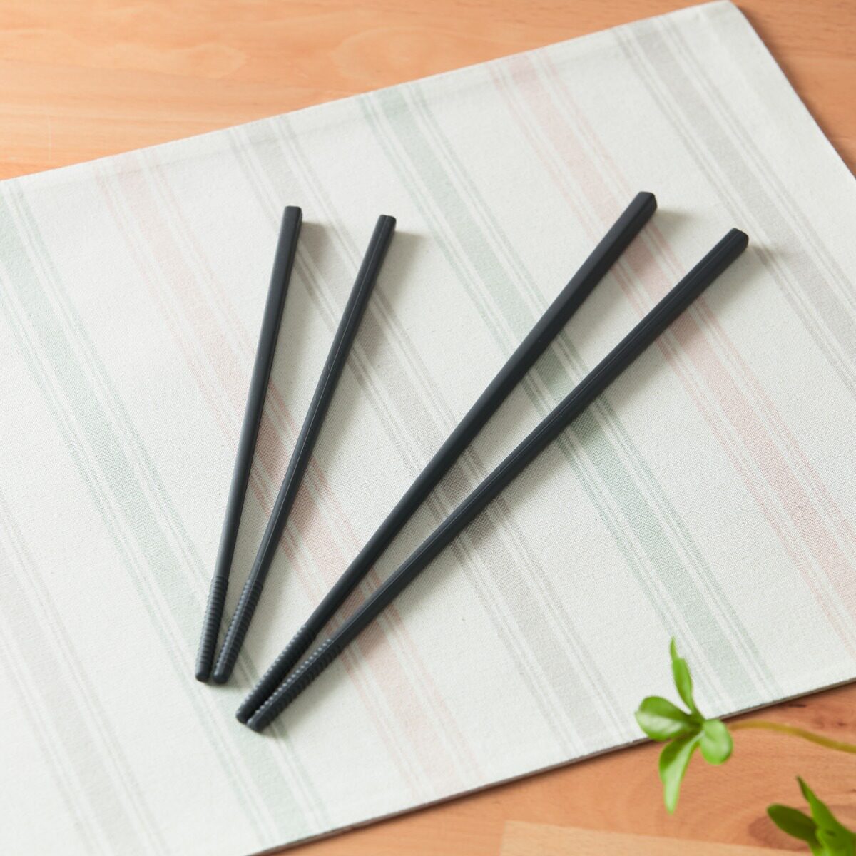 NITORI宜得利家居轻量硅胶长筷图片