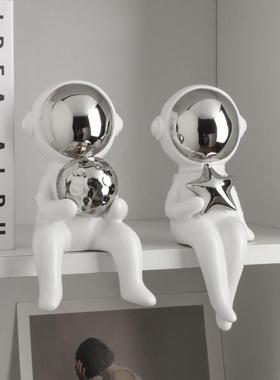 入户玄关摆件轻奢高档创意宇航员太空人客厅电视柜酒柜装饰品摆件