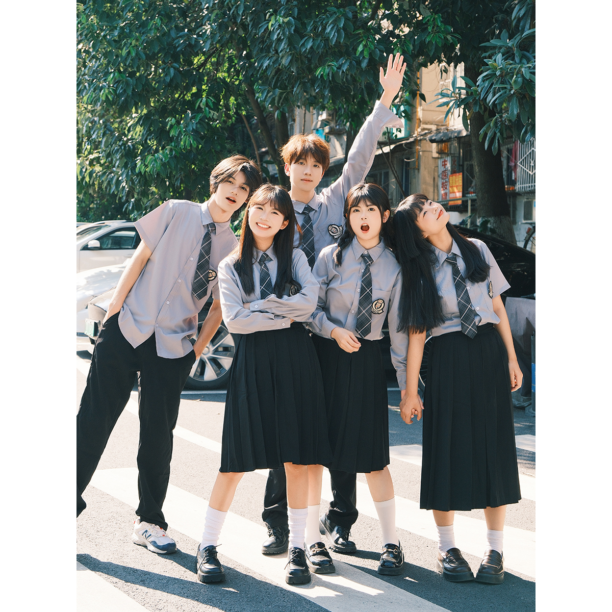 班服合唱诗歌朗诵团演出装