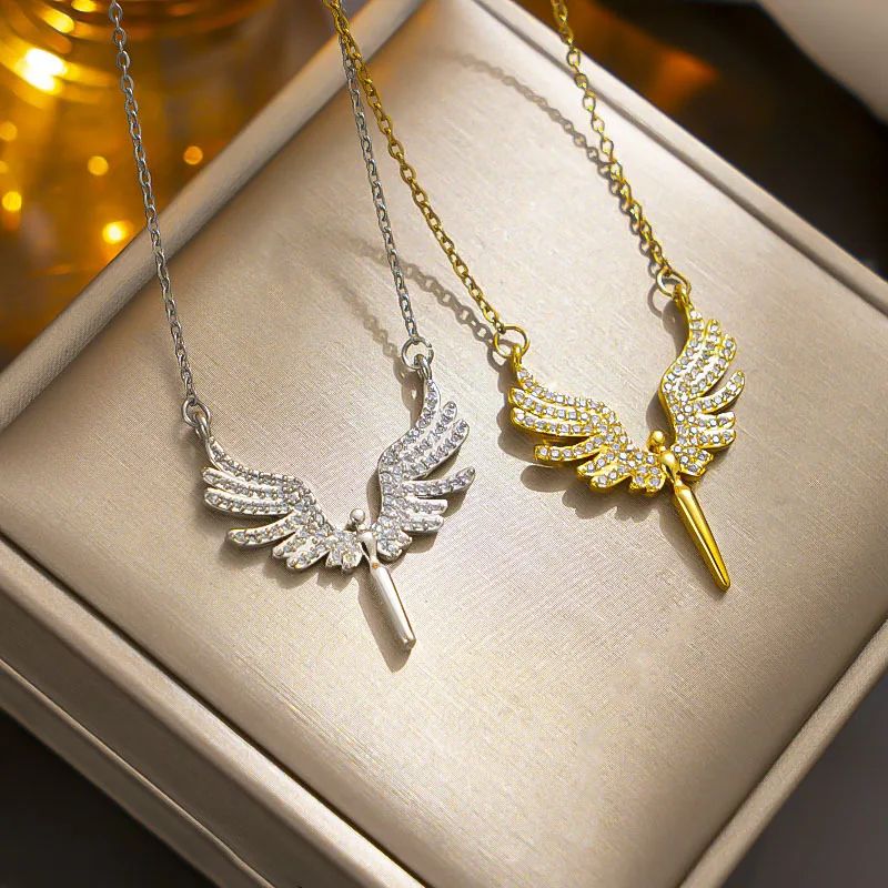 Fashion Retro Angel Wing Necklace Light Luxury Micro-set