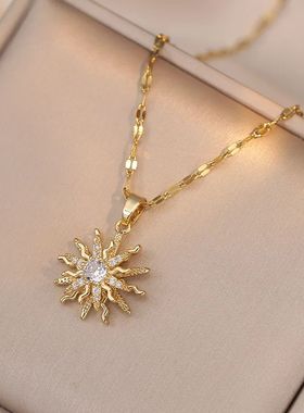 Rotating Flower Pendant Stainless Steel Chains Necklaces