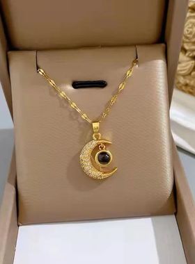 European and American ins style retro trend moon necklace