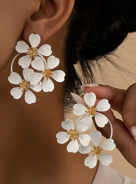 Bohemian Dangle Earrings Female Romantic Three Camellia Flow