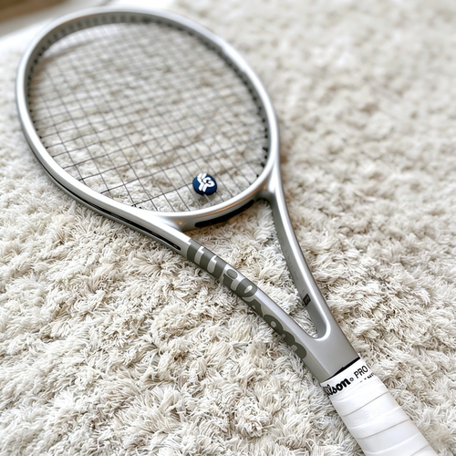WILSONPROSTAFF哑光银网球拍