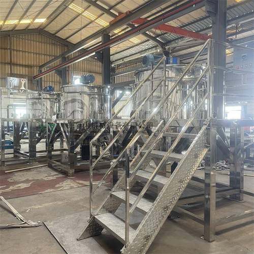 厂家供应液体洗涤剂混料罐化妆品反应釜框式桨不锈钢加热搅拌桶