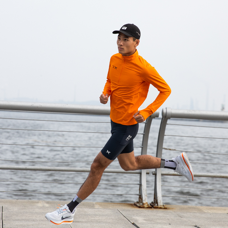 BODYWIT身体智慧赤乌2.0男款炽能格立领长袖速干T恤保温透气亲肤